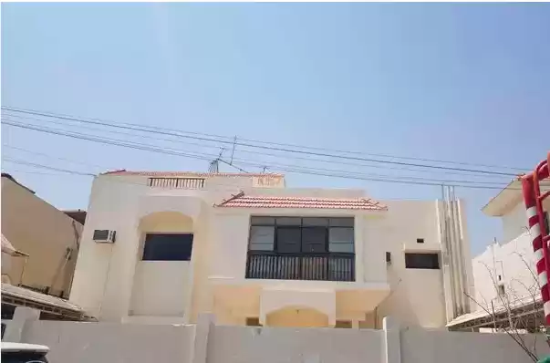 住宅 就绪物业 7 间卧室 U/F 独立别墅  出售 在 多哈 #7533 - 1  image 